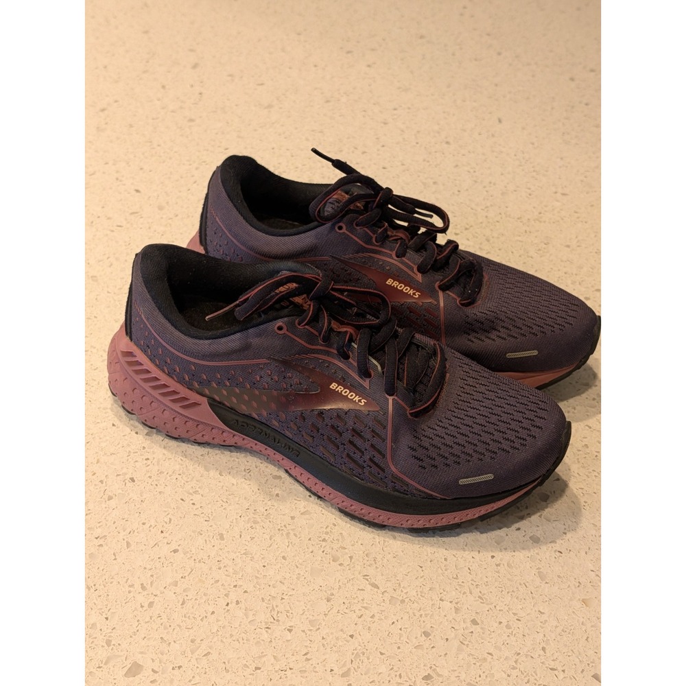 Brooks Adrenaline GTS 21 Women Size 7.5 US 38.5 EU Wide Gray Pink Running Shoes